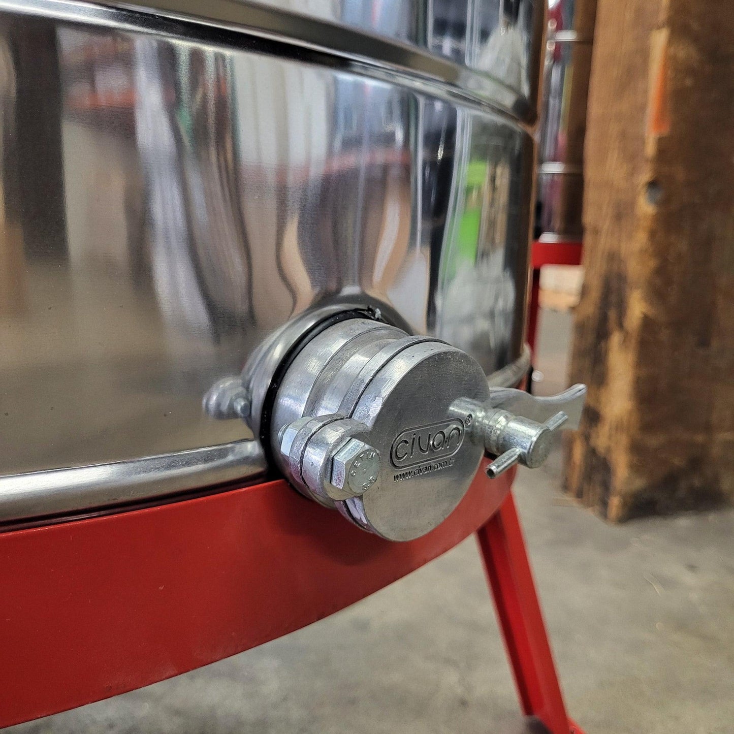 Civan Electric 24 Frame Honey Extractor 12r / 24r / 24r - Bitterroot Buzz Bees