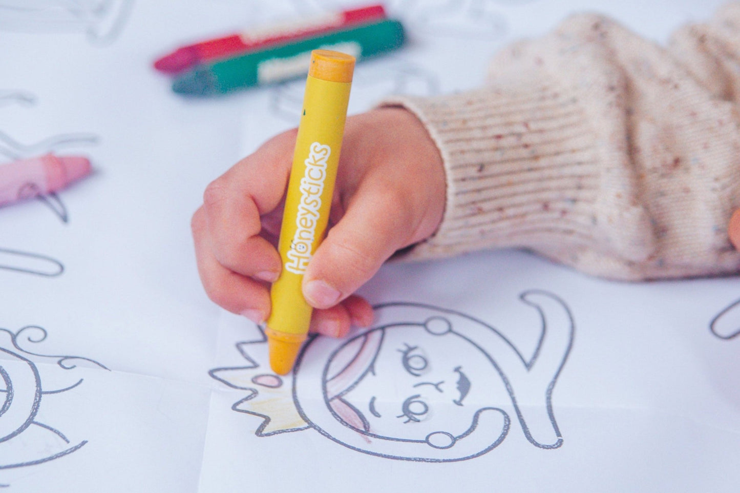 Jumbo Posters and Crayons Activity Set - Bitterroot Buzz Bees