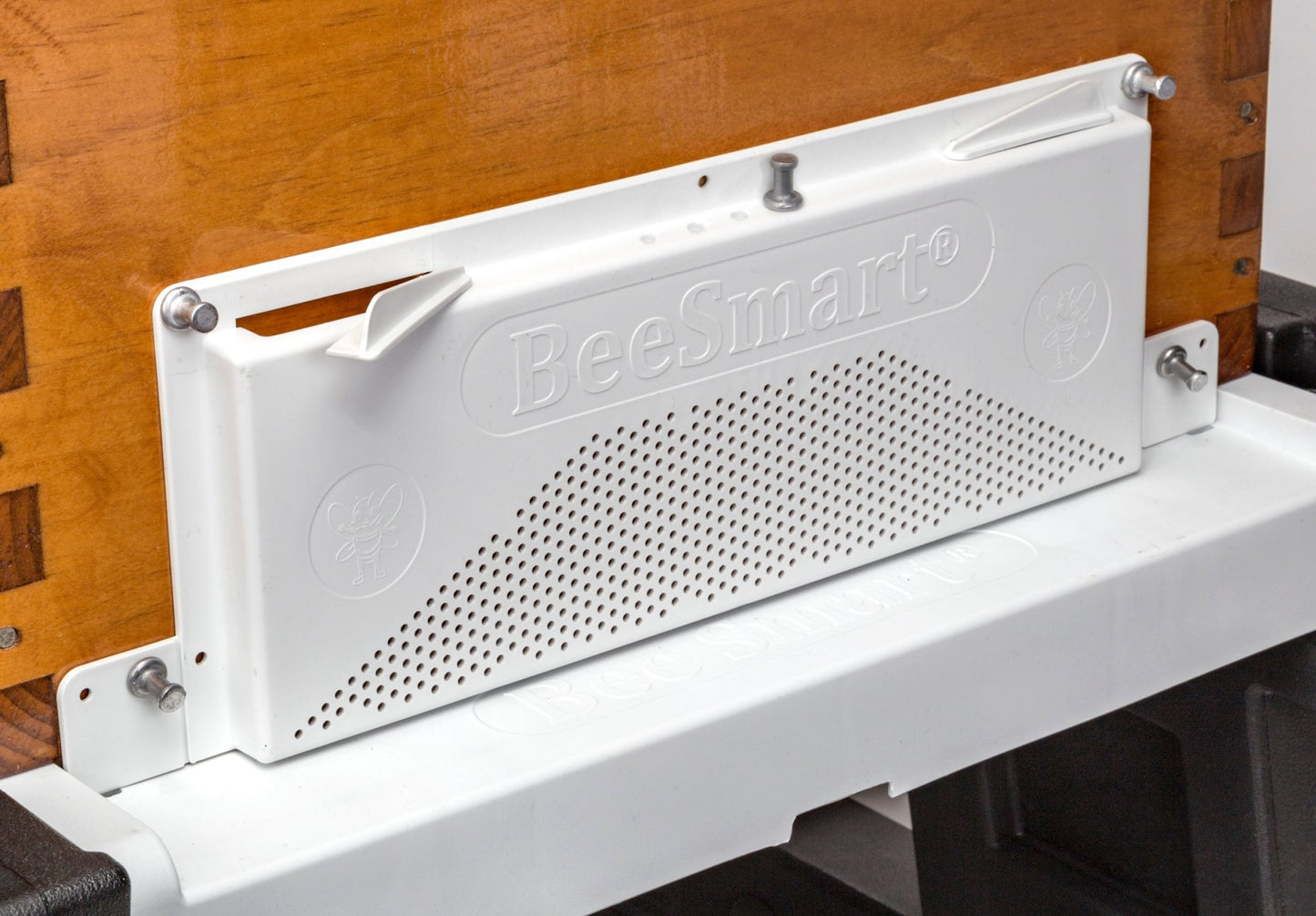 The Ultimate Robbing Screen - Bitterroot Buzz Bees